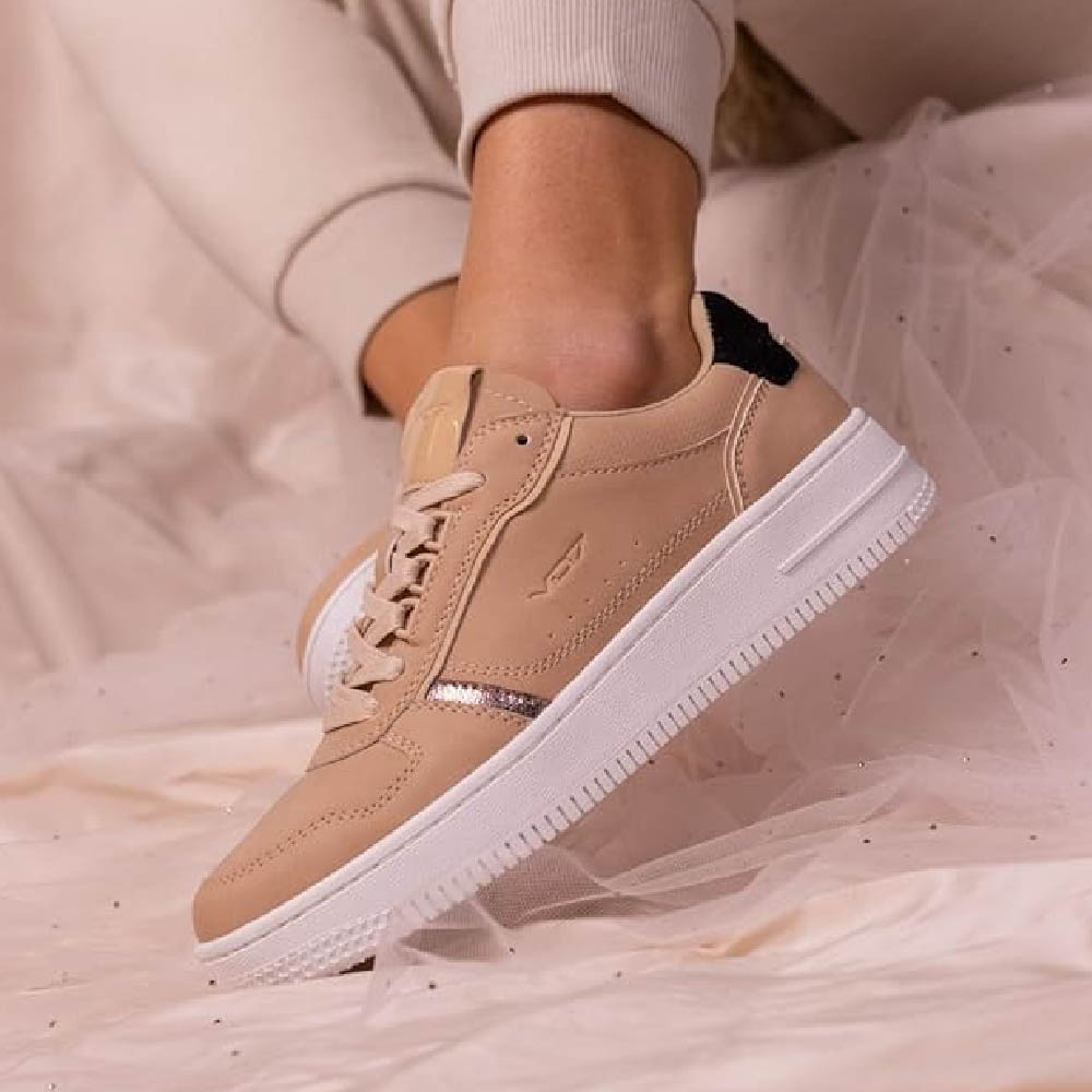 Vo7 Baskets Aya Femme Nude