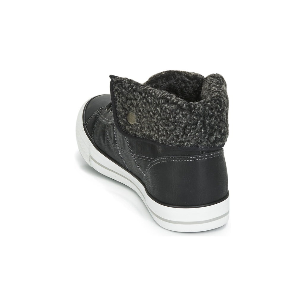 Andre Baskets Montantes
 Condor Homme
