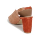 Andre Escarpins
 Femme Lillusioniste Daim Orange