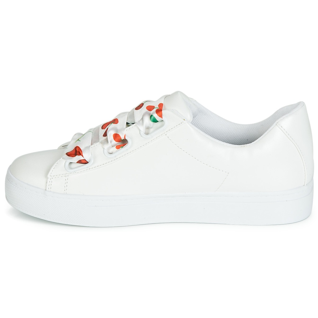 Andre Baskets
 Femme Solange Cuir Blanc