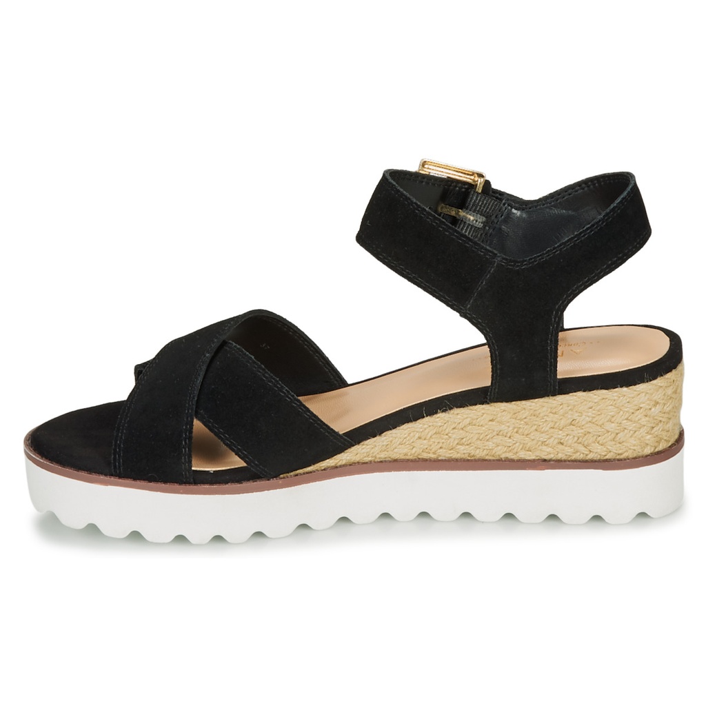 Andre Sandales
 Femme Daim Noir