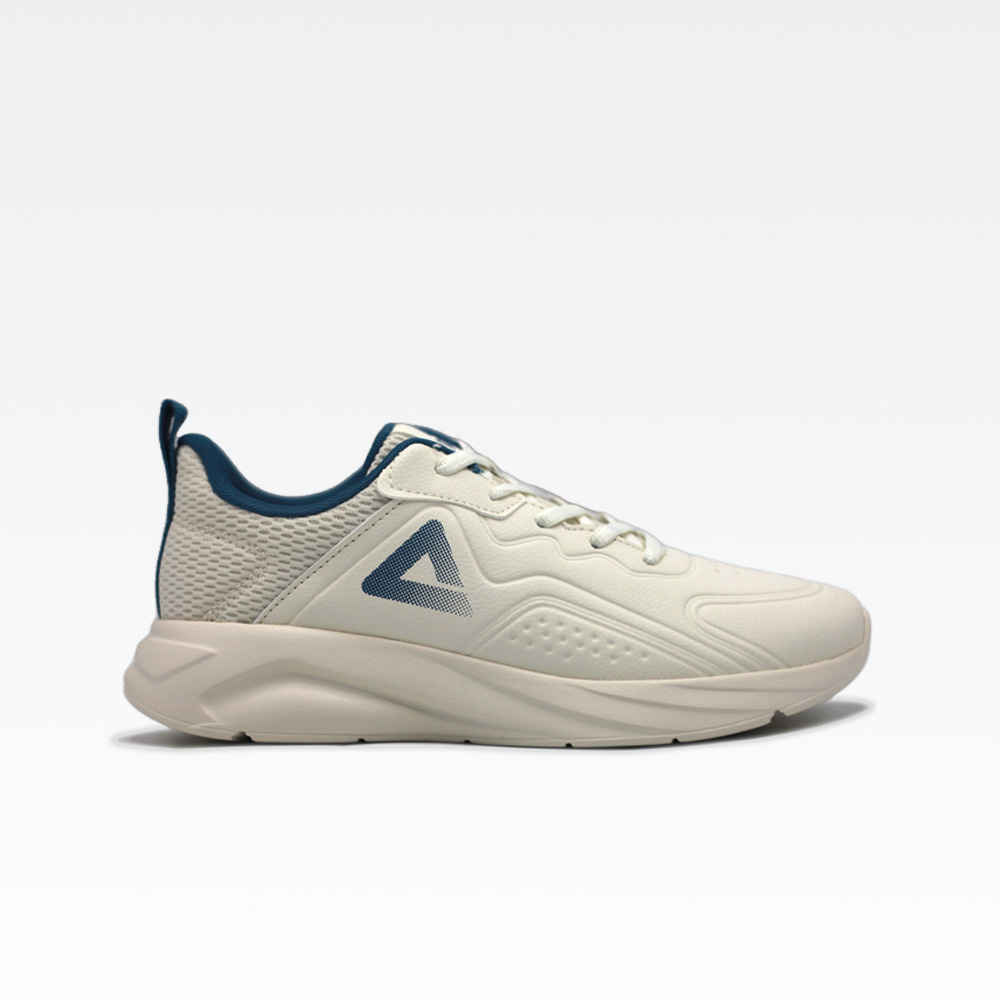 Peak Walking Shoes Canvas White
