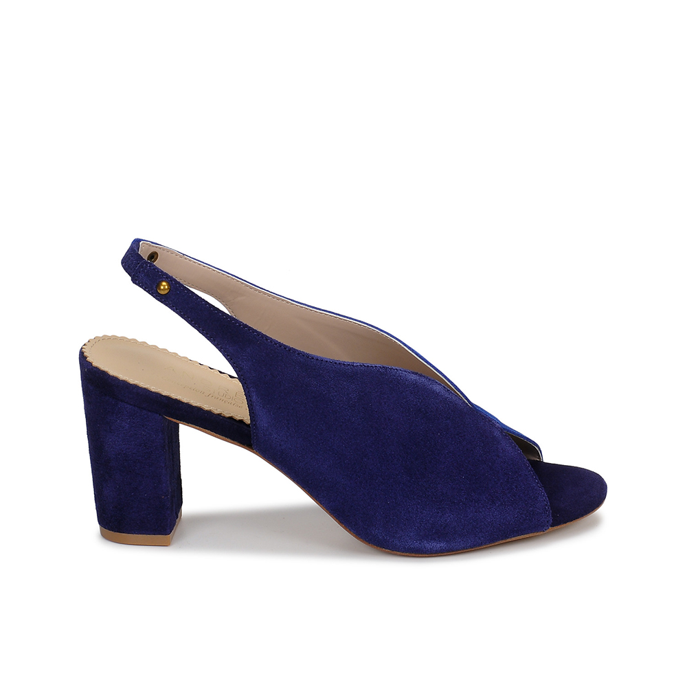Andre Escarpins
 Lillusioniste Femme